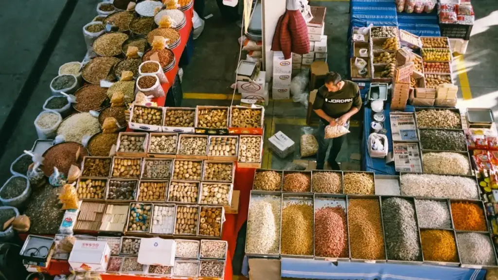 Lisolo ya ndenge nini ba annonceurs na RDC bakoki kozwa créateurs ya Ethiopia na eBay mpo na kosala campagne ya marques ya mode ya vie sante, stratégies pratiques, outils, mpe risques.