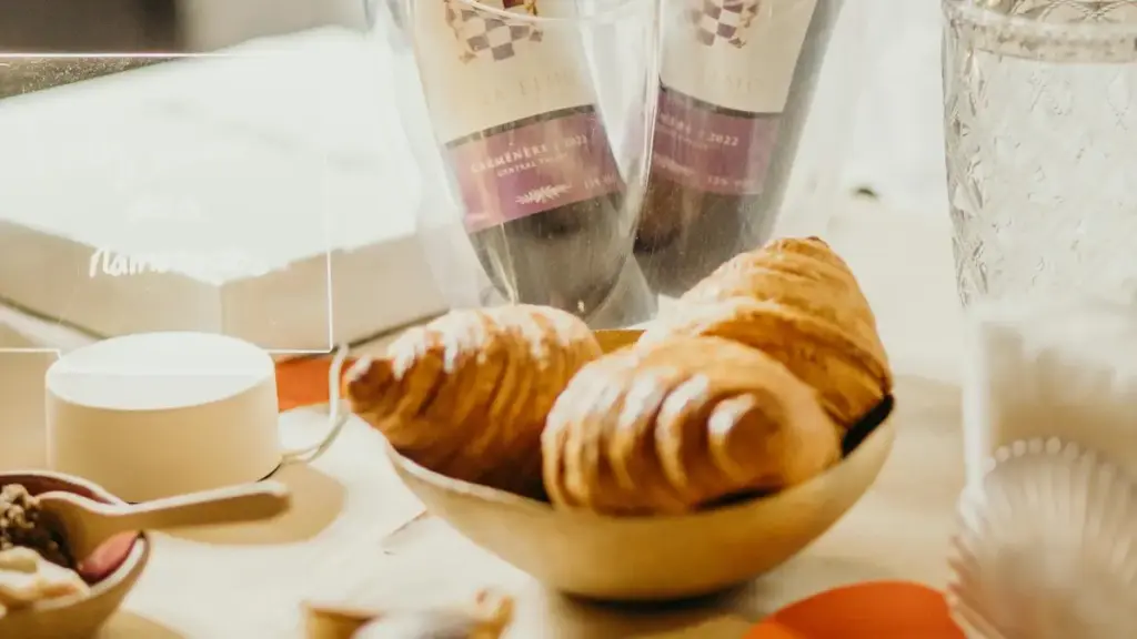 Mwana créateur na RDC? Makambo simplifiés mpo na kozwa marques ya Grèce na eBay, kosolola, kolonga contrats ya sponsored streaming ya jeu, mpe kosala négociation inteligente.