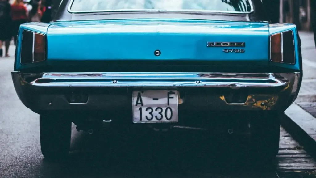 Maloba moko ya kitoko mpo na ba-advertisers na RDC: ndenge oyo okoki kokota na marché ya Montenegro na Facebook mpo na kokota croissance na produit na yo na creator content.