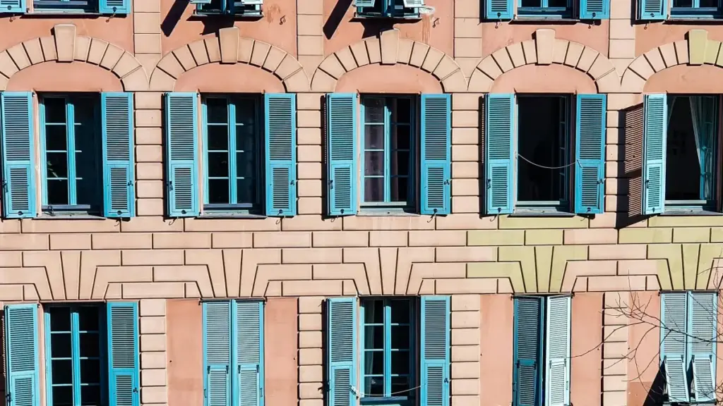 Maloba ya ndenge mosusu mpo na ndenge otala, koluka mpe kosolola na KakaoTalk creators ya Espagne — boyebi, misala, mpe tips mpo na kobongisa product-led growth lokola marketeuse na Congo.